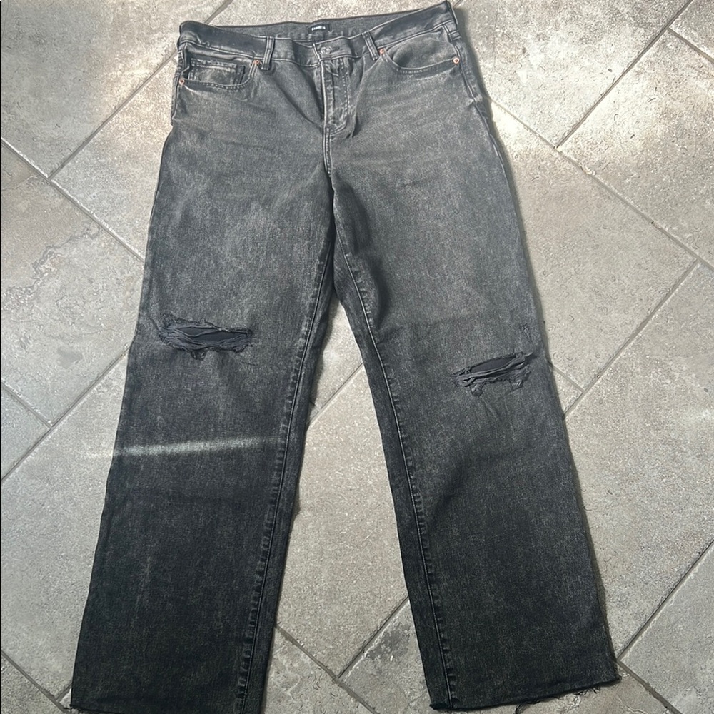 Express Women’s Black Distressed Jeans Size 14L